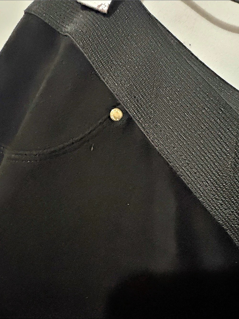 Calvin Klein Black Leggings Size XL Like New - Picture 3 of 4
